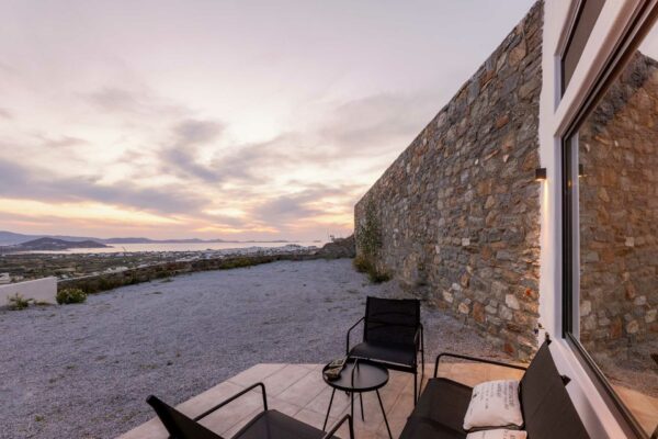 hyperstay-hospitality-naxos-amenti-horizon-25