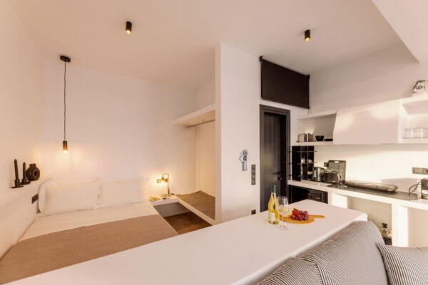 hyperstay-hospitality-naxos-amenti-horizon-7