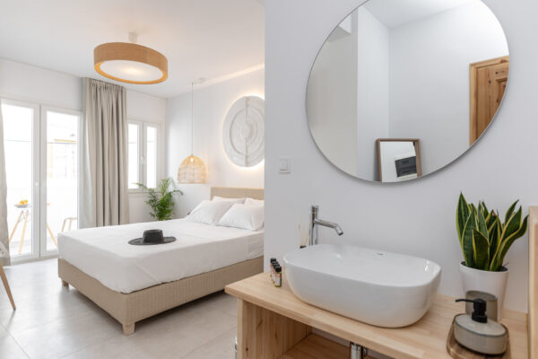 hyperstay-hospitality-naxos-golden-birds-4