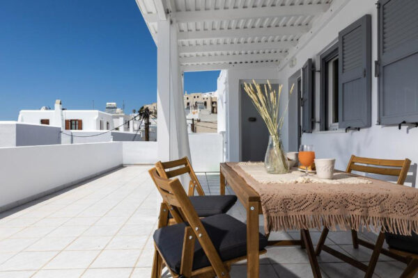 hyperstay-hospitality-terrace-sky-view-4