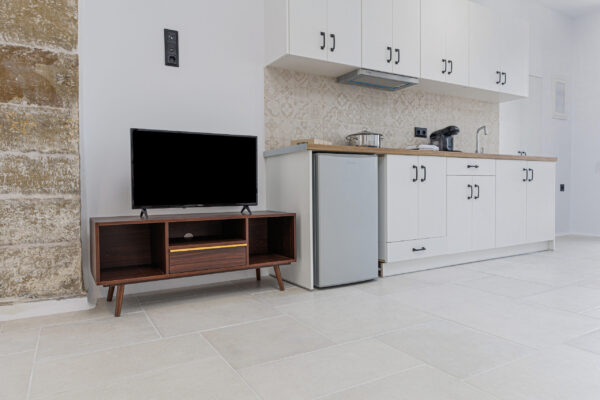 House (13) - Αντιγραφή