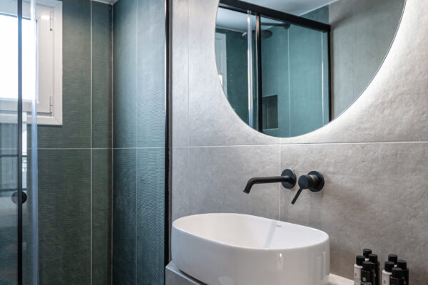 0984980A-750B-42B6-B04D-6183C94DF1BA