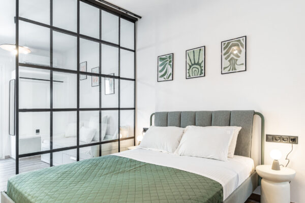 6D649ACD-EF02-4FF5-AB05-D53D46373E1F