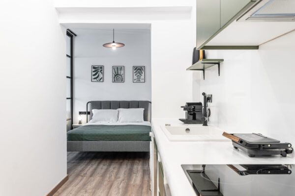 D969D1AA-006B-4D3E-ABC4-51FFB01687FD