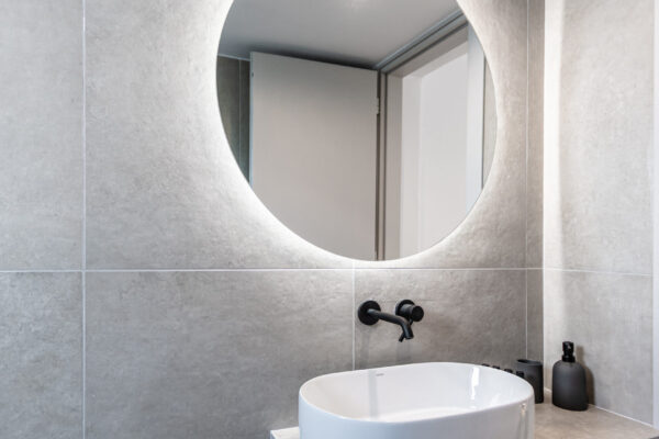 FED6DA54-114B-4038-AFB8-09D24F72007A